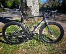 Shimano Ultegra R8170 C60 Disc Road Bike Wheels