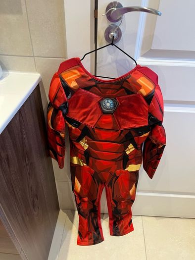 Iron costume - 5-6 year old