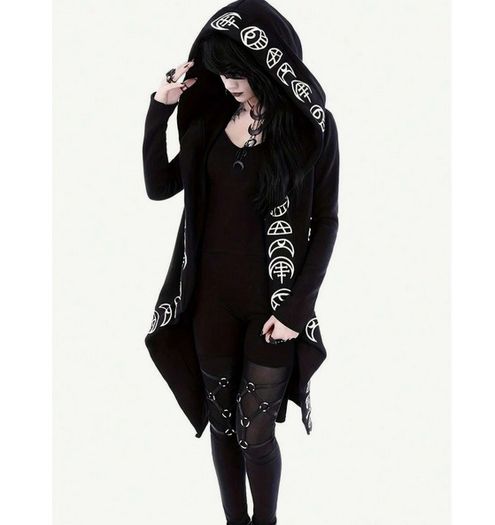 BNWT Fab Goth Style Coat size 18