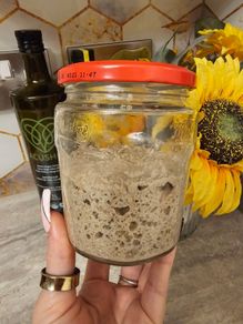 Rye sourdough starter
