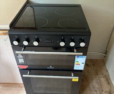 like new oven with hob