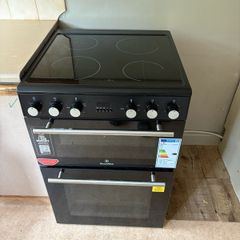 like new oven with hob