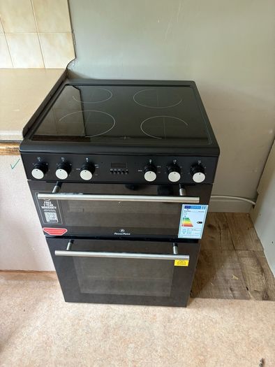 like new oven with hob
