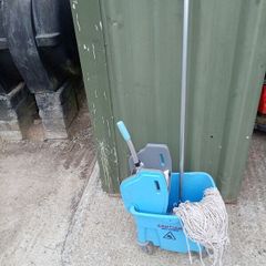 Mop and bucket