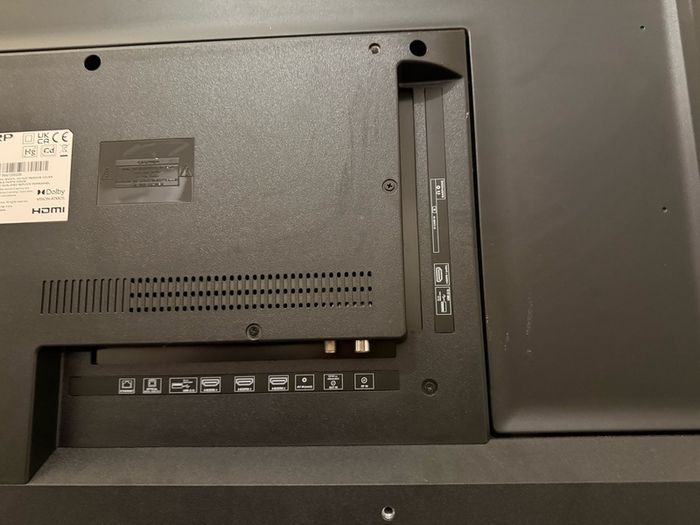Sharp 50" Smart 4K TV (Model 50GL4060I) - Excellent Condition