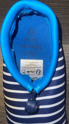 swimming shoes