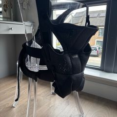 Baby Bjorn Baby Carrier Move