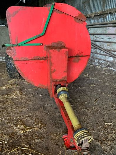 belmac 2 CU YRD side spreader