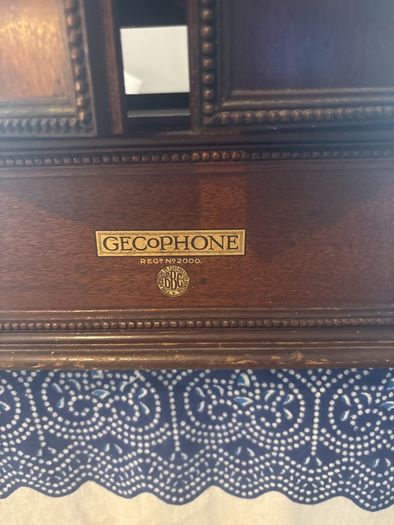 Antique 1920s  Gecophone wooden cabinet
