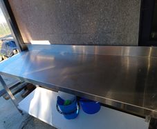 Stainless steel prep table