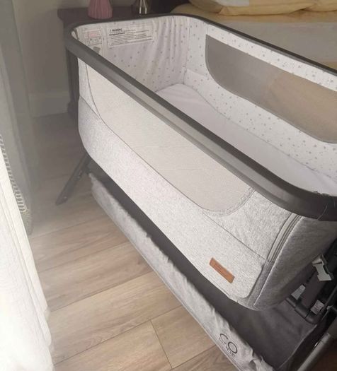 Baby Elegance Co-Glide Electric Bedside Crib