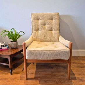 Vintage Mid-Century Modern High-Back Lounge Chair