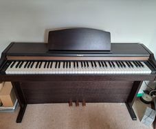 Roland HP 101e Digitial Piano