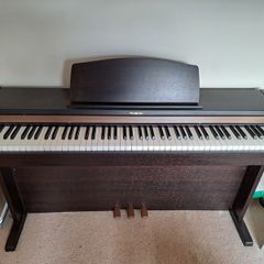 Roland HP 101e Digitial Piano