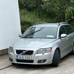 Volvo V50 for parts/repair 1.8 petrol
