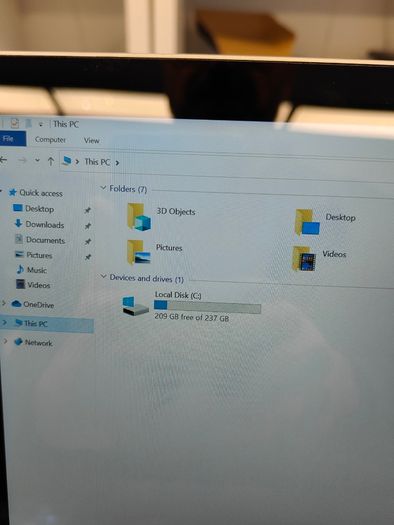 Microsoft Surface Pro 3 12inch i5-4300U 8GB RAM 256GB SSD Windows 10 Pro Touch
