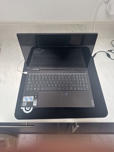 lenovo
