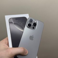 Apple iPhone 16 pro 128gb natural titanium unlocked