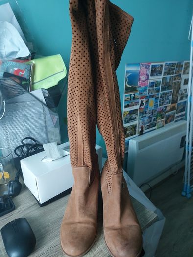Boots leather