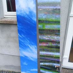 canvas measurements are 5 ft 6 inches length and 1ft 2 inches width...9 canvas per box 90 euro...there is 5 boxes in total