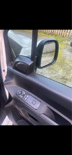191 Citeron Berlingo 6 speed(top spec)