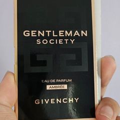 Givenchy Gentleman Society Eau De Parfum Ambree in 1ml