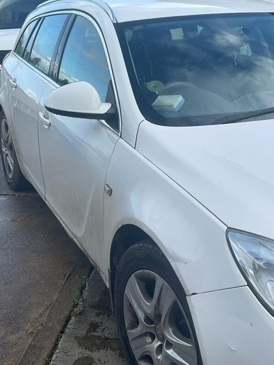 Vauxhall Insignia 2Ltr 131 estate