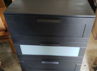 Chest of drawers (26192)