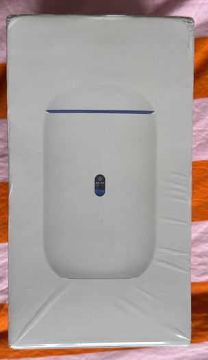 Ubiquiti UniFi Dream Machine All-in-One Router