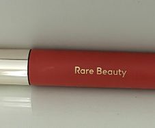 Rare beauty lip oil
