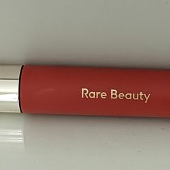 Rare beauty lip oil
