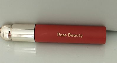 Rare beauty lip oil