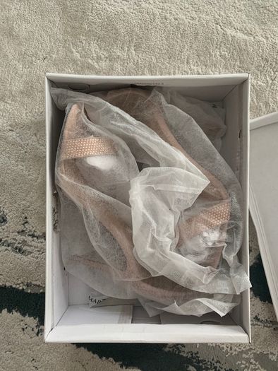 high heels sandals