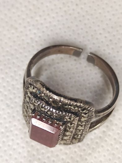 Vintage sterling silver ring