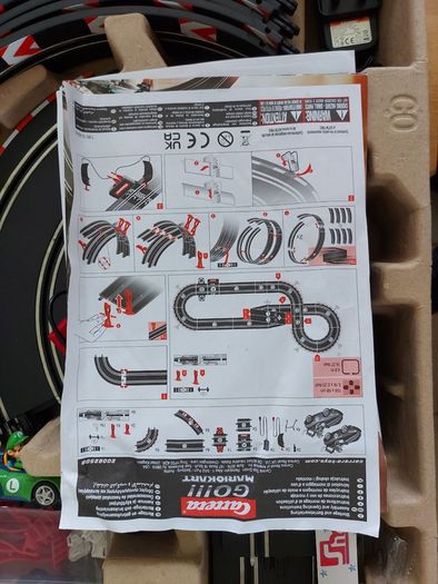 MarioKart Carrera Go, in like new condition, in Box with all accessories