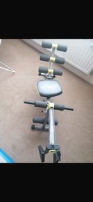 Wonder core exercise machine