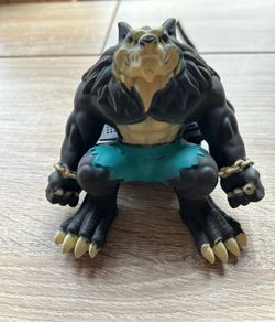 Stretcherz Stretch Squad Werewolf figure