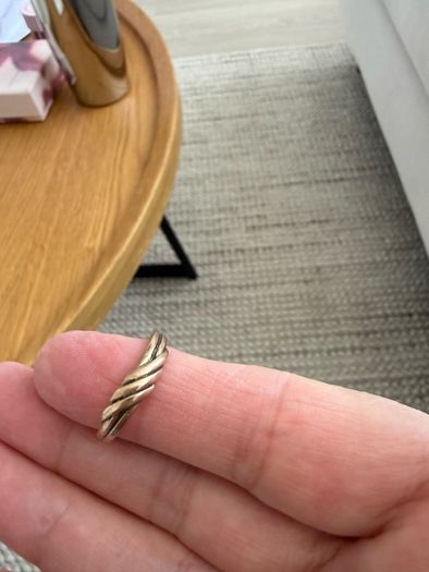 Vintage 9ct Gold Rope Twist Band Ring with Original 1987 Maltese Jeweler Box