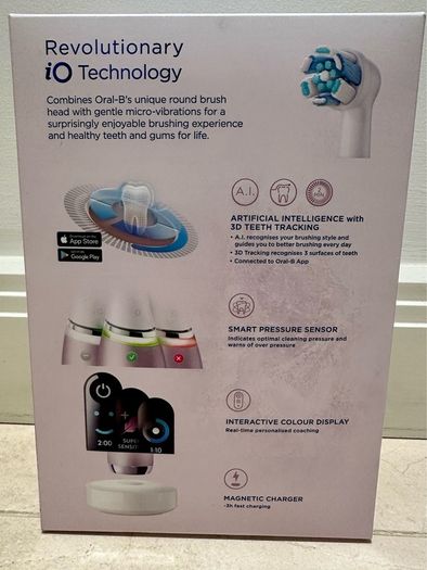 Oral-B iO9 Electric Toothbrush Brand New