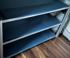 This is going to the skip, I have nowhere for it. Soundstyle XS310 AV  HI FI Rack / Cabinet