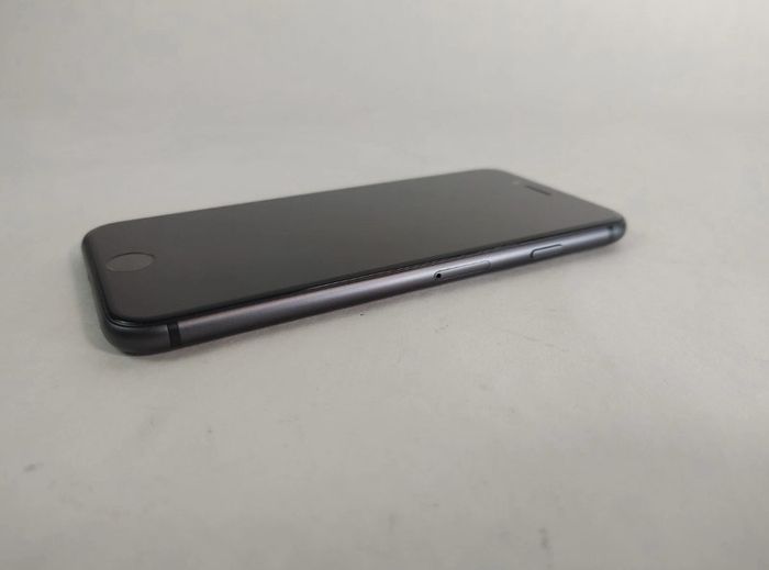 iPhone 8 64GB unlocked black