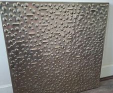 Metal art piece