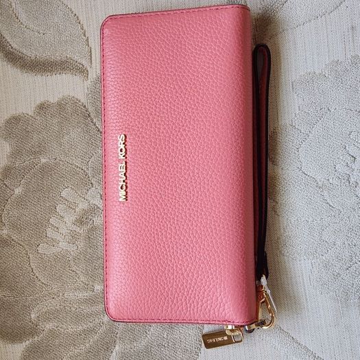 Michael Kors continental wallet (new with tags)