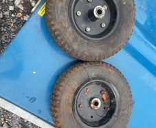 2 wheels for a go kart trailer