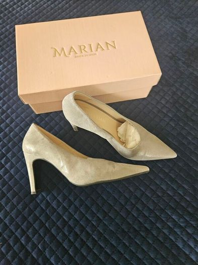 Marian Grey Shimmer Court