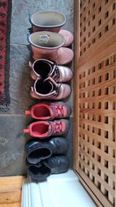 FREE shoes boots girls size 9uk 28 eur
