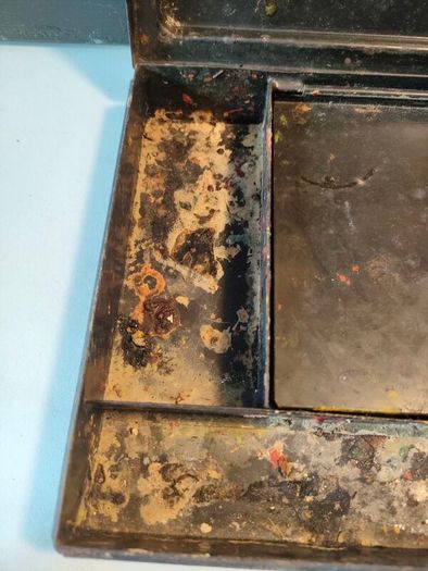 2 x Art Nouveau Japaned Metal Paint Boxes( Reeves of London)