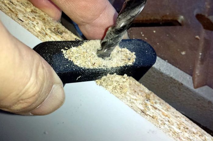 Dowel drilling jig - 6mm and 8mm