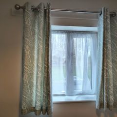 Single Window Curtain - Like New