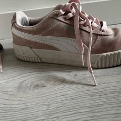 Womens shoes